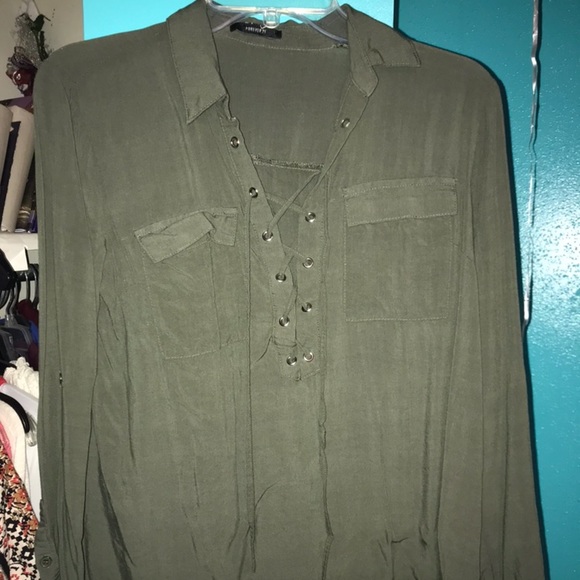 Shirt - Picture 2 of 5